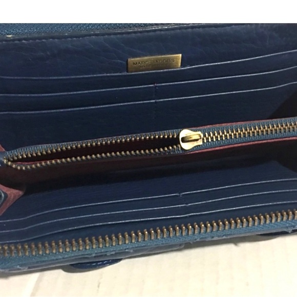 Marc Jacob’s Blue Quilted Leather Wallet - Picture 3 of 6